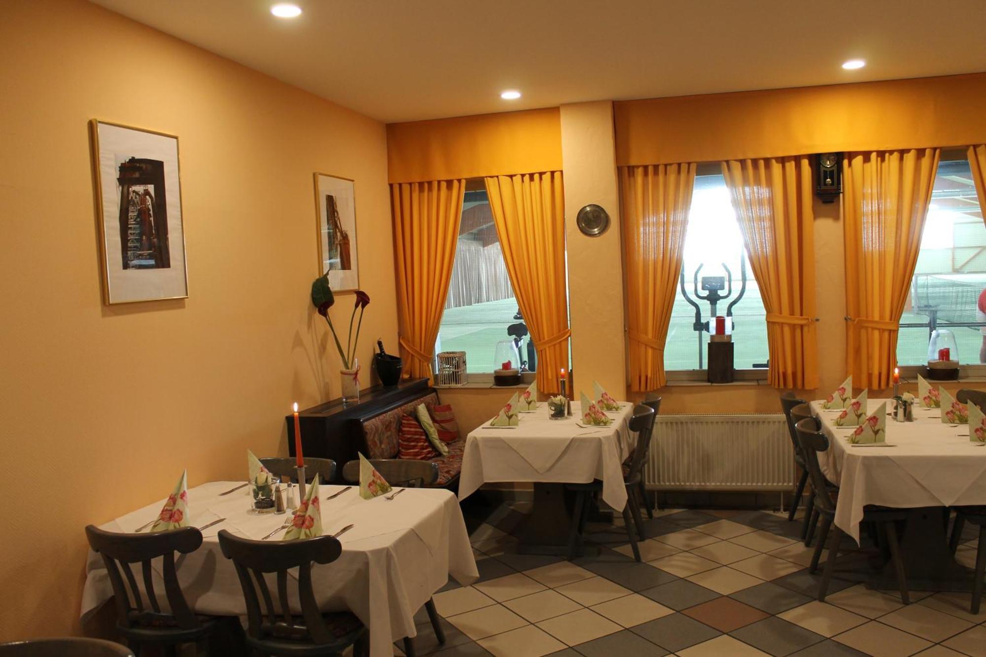 Toto'S Gasthaus Hattingen Ngoại thất bức ảnh