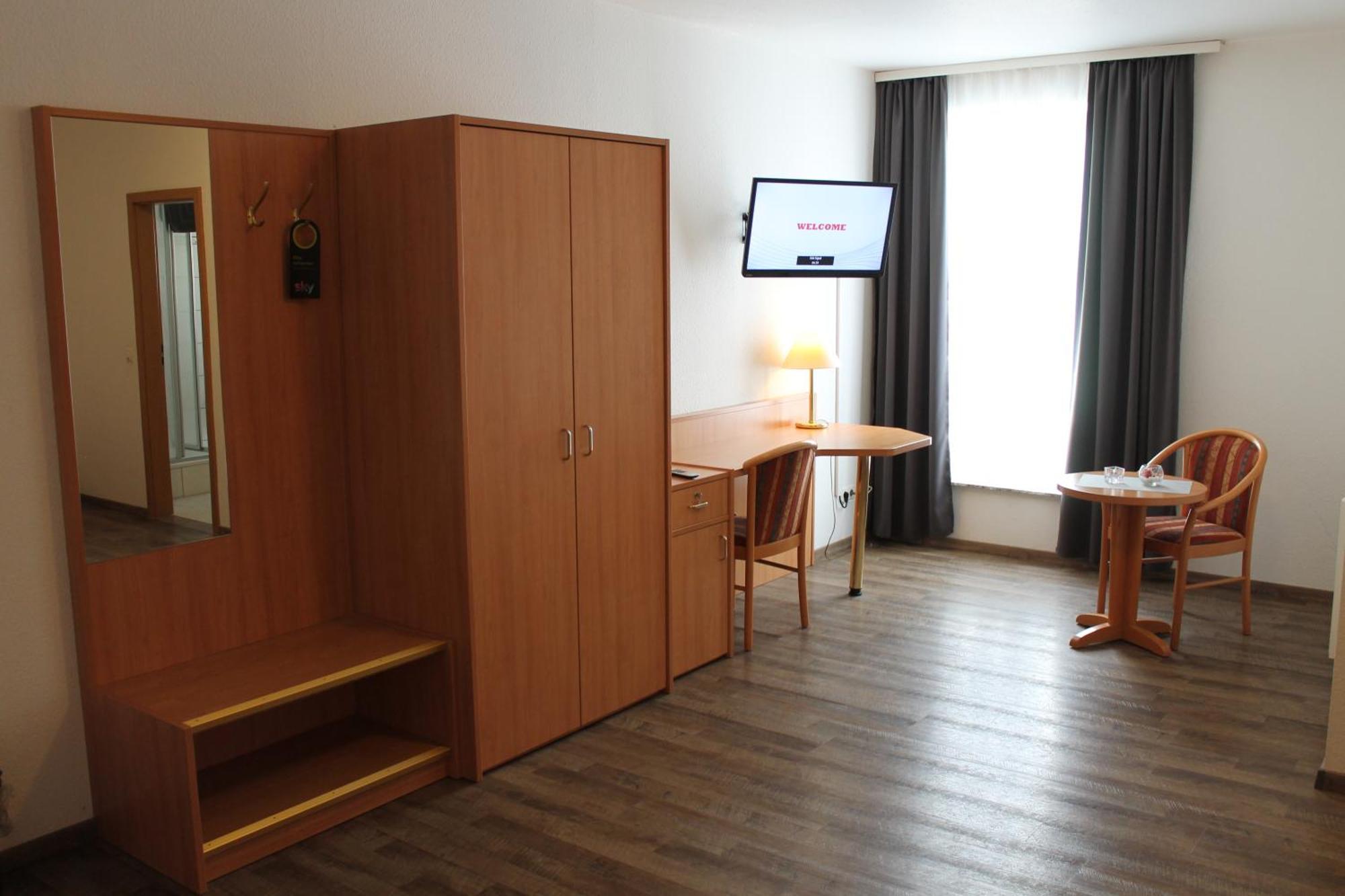 Toto'S Gasthaus Hattingen Ngoại thất bức ảnh